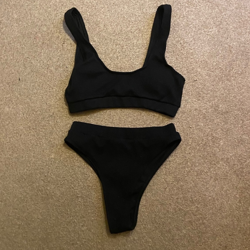 Black Bikini
